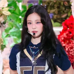 Blackpink Jennie img