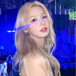 Cho Miyeon img